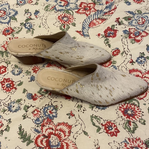 EUC size 7.5 calf hair mules from Coconuts by Matisse - Picture 3 of 6